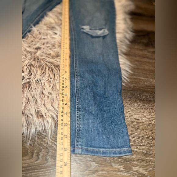 Old navy rock star super skinny distressed blue jeans - Picture 12 of 15